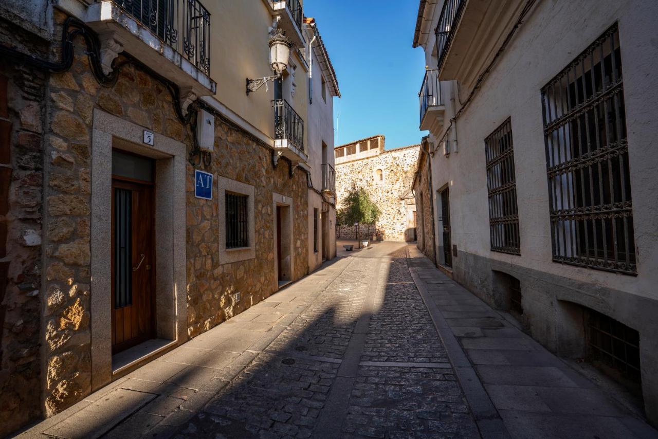 Apartamentos Caceres Historico Centro Exteriör bild